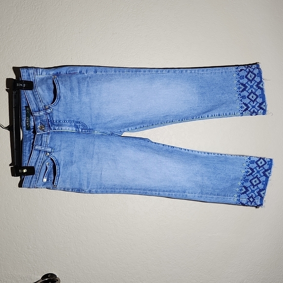 Lauren Ralph Lauren Denim - Lauren Ralph Jeans Womens 4 Petite embroidery cropped light wash